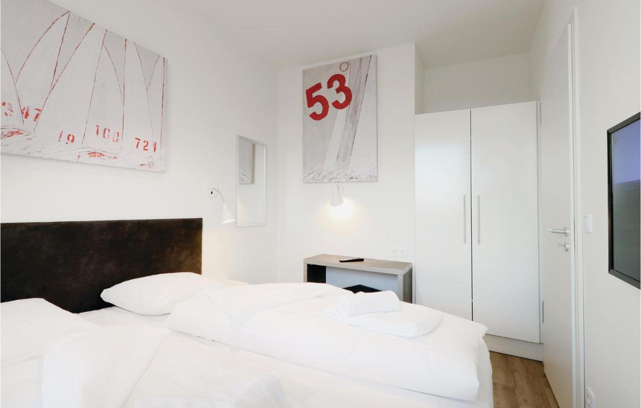 Stunning Apartment In Luebeck Travemuende With Wifi Exteriör bild