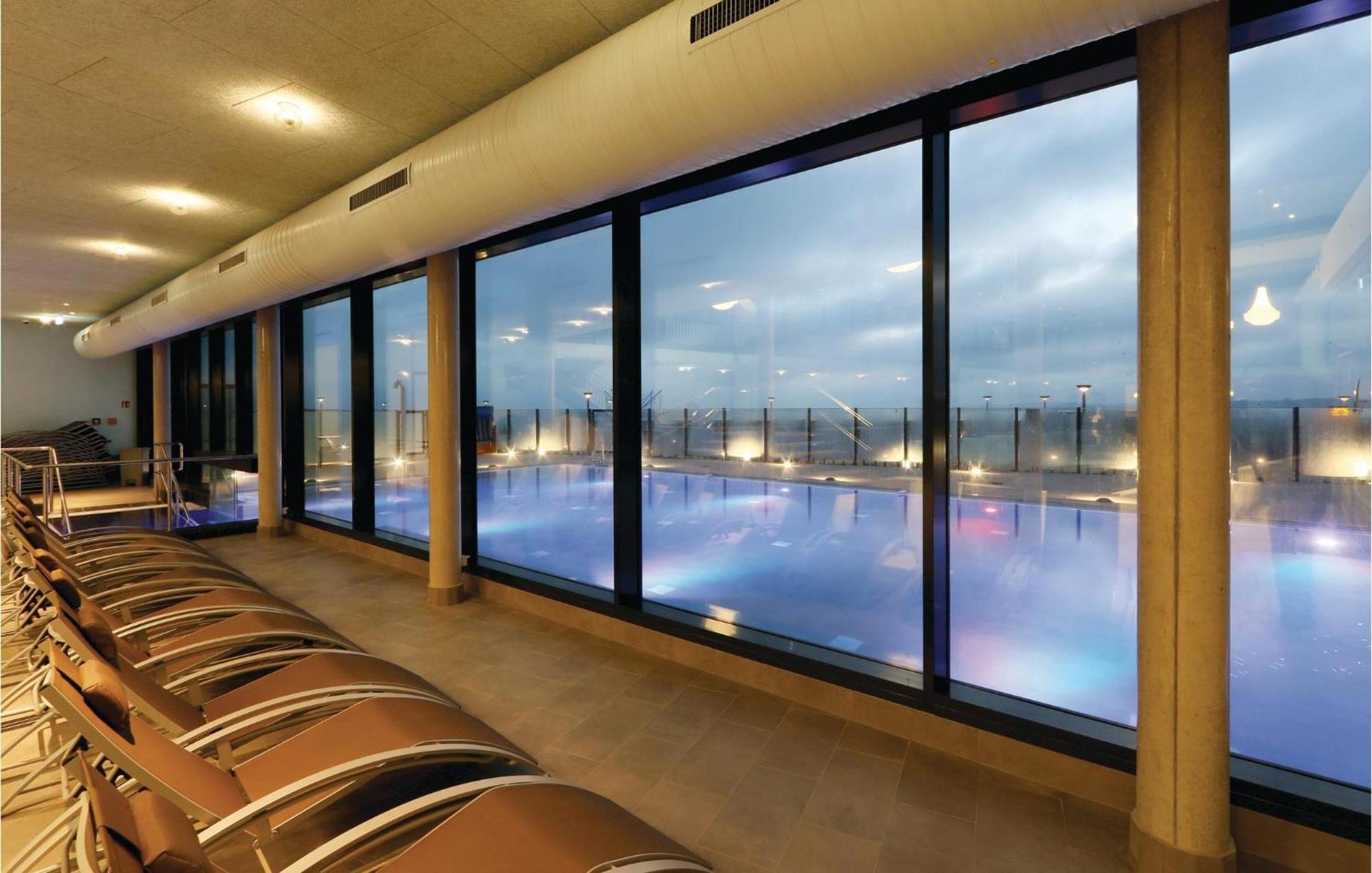 Stunning Apartment In Luebeck Travemuende With Wifi Exteriör bild