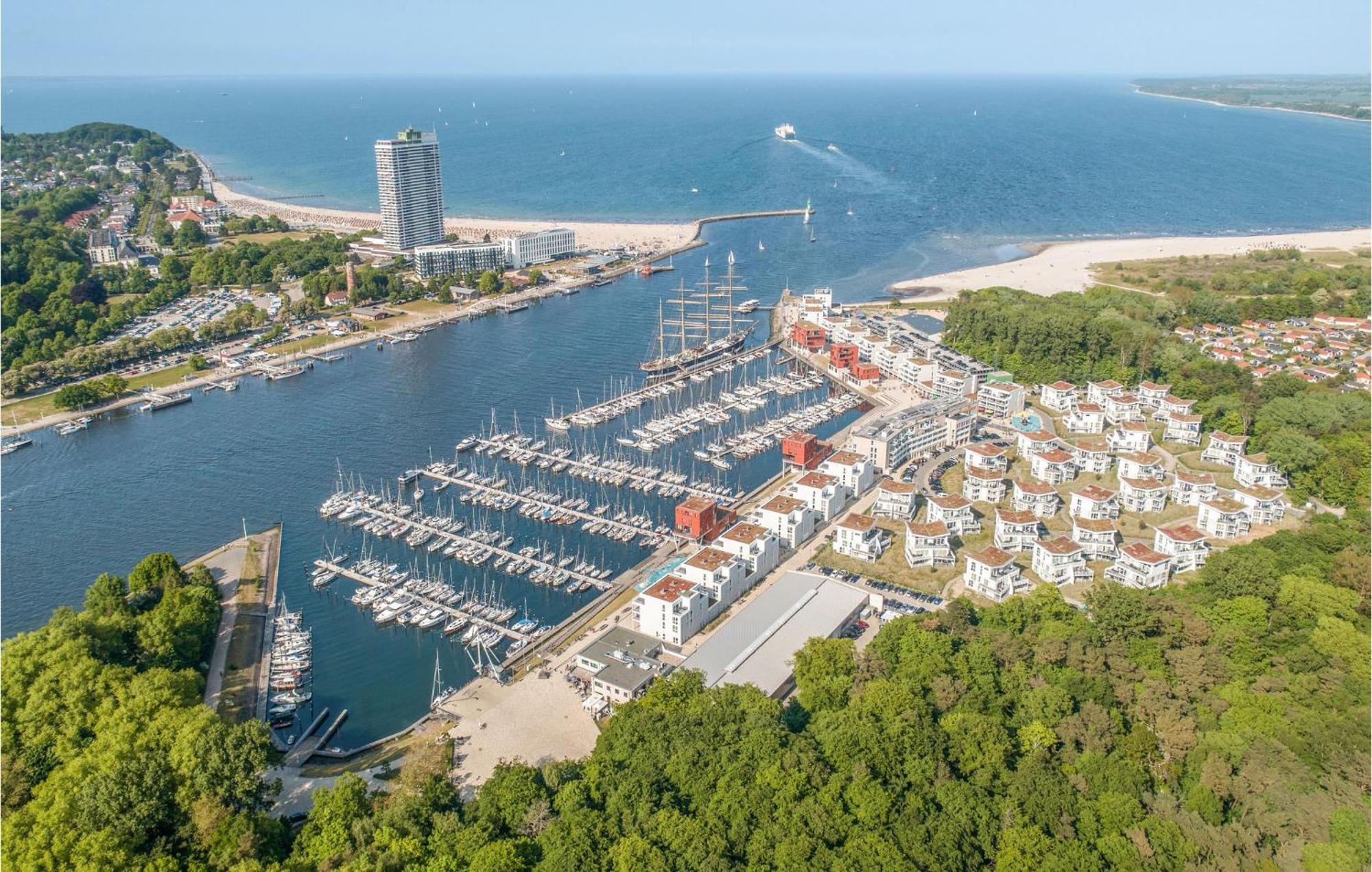 Stunning Apartment In Luebeck Travemuende With Wifi Exteriör bild
